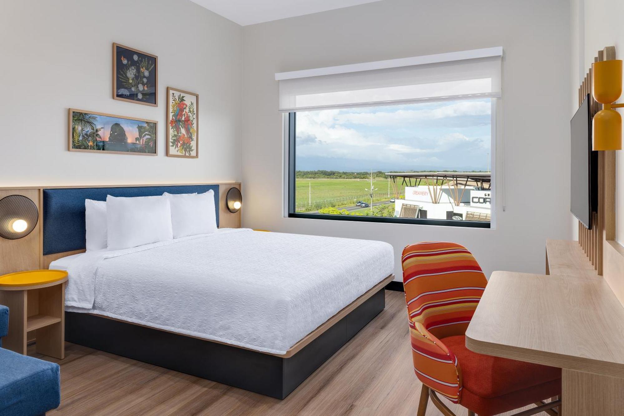 Hampton By Hilton Guanacaste Airport Hotel Либерия Екстериор снимка