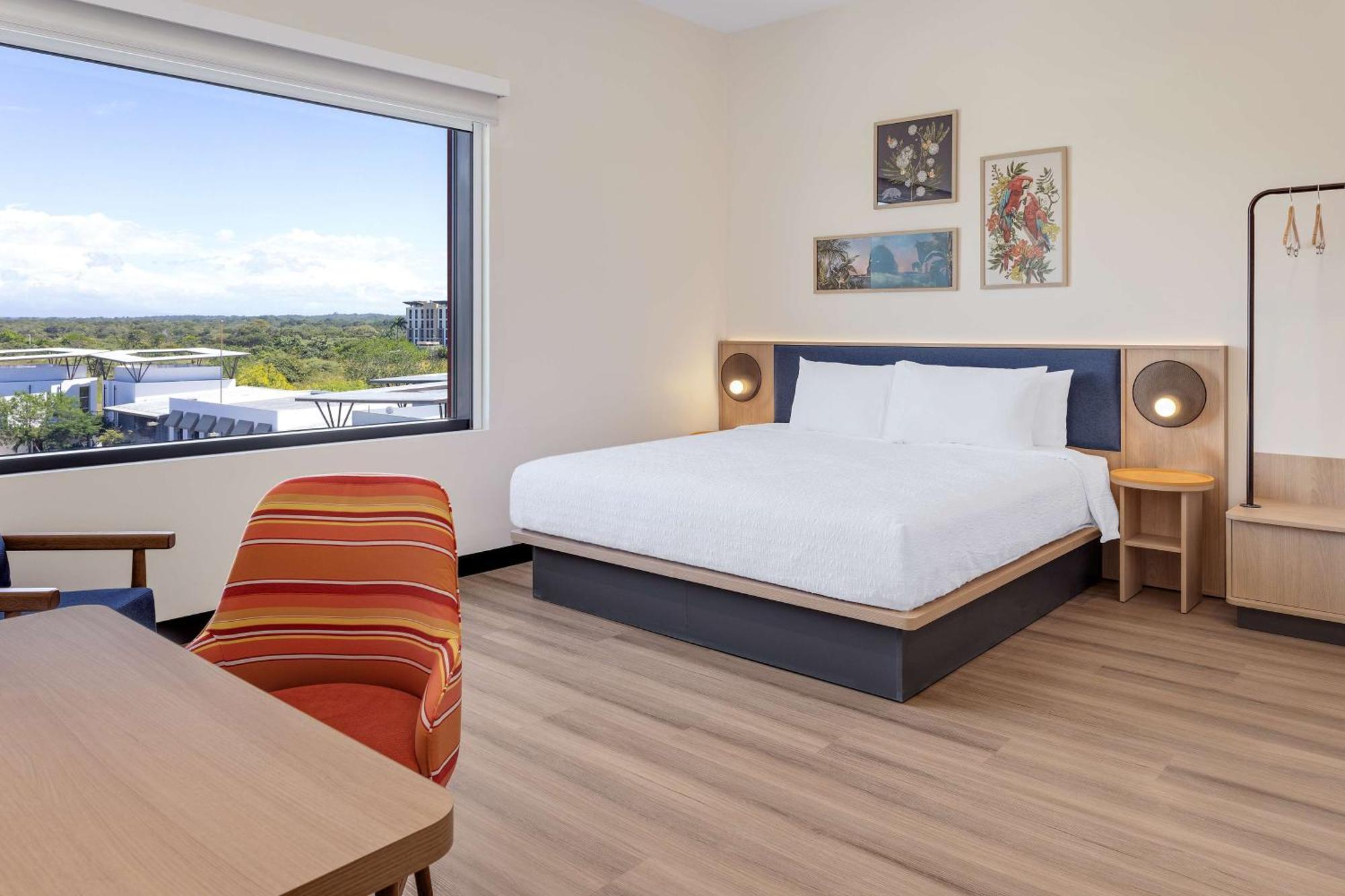 Hampton By Hilton Guanacaste Airport Hotel Либерия Екстериор снимка